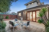 https://images.listonce.com.au/custom/160x/listings/4-roselyn-crescent-bentleigh-east-vic-3165/652/01550652_img_11.jpg?D6RCr9WdAGE