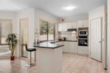 https://images.listonce.com.au/custom/160x/listings/4-ross-drive-castlemaine-vic-3450/127/01599127_img_05.jpg?xPYAUgm5MB4