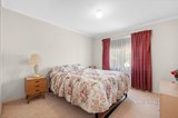 https://images.listonce.com.au/custom/160x/listings/4-ross-drive-castlemaine-vic-3450/127/01599127_img_10.jpg?VkPnTlHYfzY