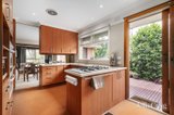 https://images.listonce.com.au/custom/160x/listings/4-rowallan-court-balwyn-north-vic-3104/064/01851064_img_06.jpg?GbeXA1ta8DE