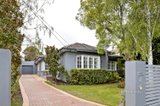 https://images.listonce.com.au/custom/160x/listings/4-rowan-avenue-bentleigh-east-vic-3165/553/01583553_img_01.jpg?cEV-T8VeNAs