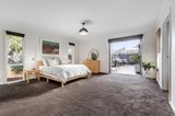 https://images.listonce.com.au/custom/160x/listings/4-saffron-court-burwood-east-vic-3151/863/01448863_img_07.jpg?VEfw0kYrGlg