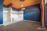 https://images.listonce.com.au/custom/160x/listings/4-seaside-parade-north-shore-vic-3214/198/01928198_img_04.jpg?K2kslEzsBP8