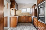 https://images.listonce.com.au/custom/160x/listings/4-seattle-street-balwyn-north-vic-3104/190/01948190_img_04.jpg?ziixQ6T45g0