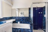 https://images.listonce.com.au/custom/160x/listings/4-seattle-street-balwyn-north-vic-3104/190/01948190_img_07.jpg?IzWsX8TabW8