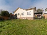 https://images.listonce.com.au/custom/160x/listings/4-selby-road-woori-yallock-vic-3139/989/01523989_img_02.jpg?UMqgvRp5ox8