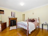 https://images.listonce.com.au/custom/160x/listings/4-seventh-avenue-altona-north-vic-3025/402/01202402_img_06.jpg?0souOC-FtPA