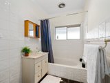 https://images.listonce.com.au/custom/160x/listings/4-seventh-avenue-altona-north-vic-3025/402/01202402_img_07.jpg?C1y742OxNQ8
