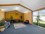 https://images.listonce.com.au/custom/160x/listings/4-seventh-avenue-altona-north-vic-3025/402/01202402_img_08.jpg?XMjYQKHZ0TU