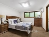 https://images.listonce.com.au/custom/160x/listings/4-shaun-court-templestowe-vic-3106/996/00981996_img_07.jpg?dehf0cwTITQ