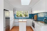 https://images.listonce.com.au/custom/160x/listings/4-sloans-road-north-warrandyte-vic-3113/626/01681626_img_05.jpg?3jl92C_XmgA