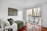 https://images.listonce.com.au/custom/160x/listings/4-sloans-road-north-warrandyte-vic-3113/626/01681626_img_11.jpg?f3qhZKzLS48