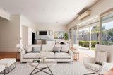 https://images.listonce.com.au/custom/160x/listings/4-south-crescent-northcote-vic-3070/178/01820178_img_04.jpg?riJw99Dzf9g