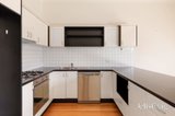https://images.listonce.com.au/custom/160x/listings/4-south-crescent-northcote-vic-3070/178/01820178_img_05.jpg?UujIgdKYTqI