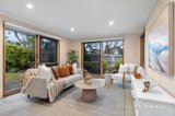 https://images.listonce.com.au/custom/160x/listings/4-sovereign-court-mornington-vic-3931/001/01942001_img_06.jpg?-DpNKU9V78c