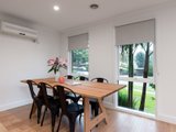 https://images.listonce.com.au/custom/160x/listings/4-statesman-crescent-mooroolbark-vic-3138/529/01524529_img_04.jpg?REoXW9I8fSE