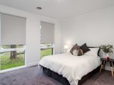 https://images.listonce.com.au/custom/160x/listings/4-statesman-crescent-mooroolbark-vic-3138/529/01524529_img_05.jpg?J_04ZQwGtDs