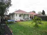 https://images.listonce.com.au/custom/160x/listings/4-steel-street-spotswood-vic-3015/161/01614161_img_04.jpg?bwFq6rL6IUk