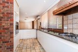 https://images.listonce.com.au/custom/160x/listings/4-streeton-lane-doncaster-east-vic-3109/648/01740648_img_04.jpg?afVahmA-8eE