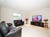 https://images.listonce.com.au/custom/160x/listings/4-summit-court-mooroolbark-vic-3138/010/01524010_img_03.jpg?X5KV8YujE0E