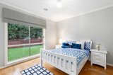 https://images.listonce.com.au/custom/160x/listings/4-sunshine-close-greensborough-vic-3088/339/00662339_img_07.jpg?4rnikfNsWgc