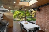 https://images.listonce.com.au/custom/160x/listings/4-sutton-street-st-andrews-vic-3761/519/01979519_img_17.jpg?pC2_YlQKz_Y