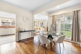 https://images.listonce.com.au/custom/160x/listings/4-sylvan-court-forest-hill-vic-3131/862/01937862_img_05.jpg?grRz_6_M4XQ