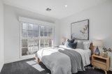 https://images.listonce.com.au/custom/160x/listings/4-sylvan-court-kew-vic-3101/176/01681176_img_15.jpg?nrQQiVFrVek