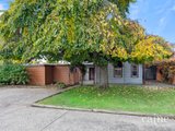 https://images.listonce.com.au/custom/160x/listings/4-talbot-street-south-ballarat-central-vic-3350/752/01576752_img_13.jpg?2cCe27-B7tI