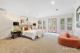 https://images.listonce.com.au/custom/160x/listings/4-tambo-court-glen-waverley-vic-3150/660/01855660_img_07.jpg?LFrcwZ1TLvo