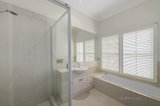 https://images.listonce.com.au/custom/160x/listings/4-the-ridge-templestowe-vic-3106/837/00817837_img_07.jpg?82MgHMl657c