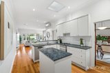 https://images.listonce.com.au/custom/160x/listings/4-thistle-street-surrey-hills-vic-3127/957/01741957_img_05.jpg?3yt_j_JgCVc