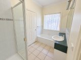 https://images.listonce.com.au/custom/160x/listings/4-thomas-street-geelong-west-vic-3218/474/01990474_img_06.jpg?Yxdrk664QjY