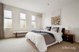 https://images.listonce.com.au/custom/160x/listings/4-thomas-street-port-melbourne-vic-3207/195/01809195_img_11.jpg?p9R5H5FqhqU