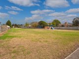 https://images.listonce.com.au/custom/160x/listings/4-thor-street-strathmore-vic-3041/381/00847381_img_12.jpg?Sj-XYrp3CVk