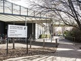 https://images.listonce.com.au/custom/160x/listings/4-thor-street-strathmore-vic-3041/381/00847381_img_14.jpg?5a0Rk2QImlM