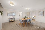 https://images.listonce.com.au/custom/160x/listings/4-thornton-court-mooroolbark-vic-3138/277/01927277_img_04.jpg?yMf3TFXZPhg