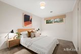 https://images.listonce.com.au/custom/160x/listings/4-thornton-court-mooroolbark-vic-3138/277/01927277_img_06.jpg?4gM_94G1uLA