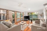 https://images.listonce.com.au/custom/160x/listings/4-timberview-terrace-croydon-hills-vic-3136/639/01838639_img_10.jpg?Svjy4_3h0mo