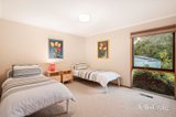 https://images.listonce.com.au/custom/160x/listings/4-timberview-terrace-croydon-hills-vic-3136/639/01838639_img_13.jpg?MIRXNiyP81I