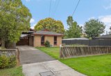https://images.listonce.com.au/custom/160x/listings/4-tinarra-court-kilsyth-vic-3137/234/01874234_img_06.jpg?kXQEpHKxXYk
