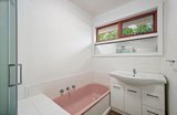 https://images.listonce.com.au/custom/160x/listings/4-tinarra-court-kilsyth-vic-3137/234/01874234_img_10.jpg?4U6xWf4rZYU