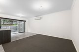 https://images.listonce.com.au/custom/160x/listings/4-toby-place-mooroolbark-vic-3138/934/01908934_img_04.jpg?5Fxirvm0udc