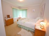 https://images.listonce.com.au/custom/160x/listings/4-towong-street-alfredton-vic-3350/869/01575869_img_07.jpg?TJddTlhgsNM