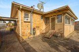 https://images.listonce.com.au/custom/160x/listings/4-twyford-street-box-hill-north-vic-3129/717/01822717_img_04.jpg?5DgFWuJEyIU
