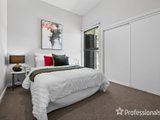 https://images.listonce.com.au/custom/160x/listings/4-vantage-close-ringwood-vic-3134/026/01526026_img_06.jpg?4KSlMh9jFy8