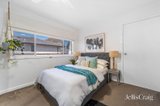 https://images.listonce.com.au/custom/160x/listings/4-ventura-street-blackburn-north-vic-3130/382/01984382_img_10.jpg?aGPOwtw6ktI