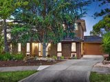 https://images.listonce.com.au/custom/160x/listings/4-vine-court-doncaster-vic-3108/218/01808218_img_09.jpg?sjqdfFV67XQ