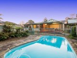 https://images.listonce.com.au/custom/160x/listings/4-wandana-street-mooroolbark-vic-3138/536/01524536_img_13.jpg?LaE3-0H3PSI