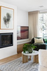 https://images.listonce.com.au/custom/160x/listings/4-warrigal-road-parkdale-vic-3195/917/01899917_img_06.jpg?G6KOOsegbUU